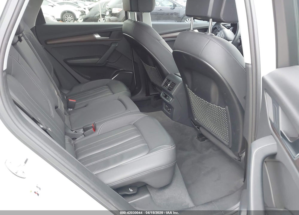 2023 AUDI Q5 VIN: WA1GAAFY9P2135453