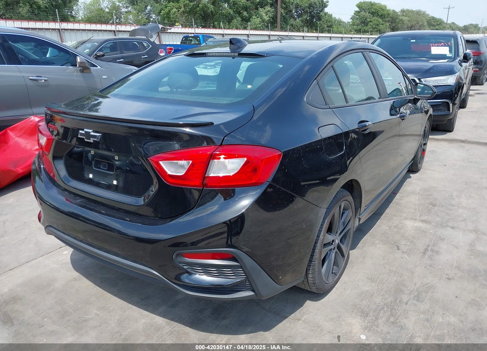 2018 CHEVROLET CRUZE VIN: 1G1BE5SM7J7159736