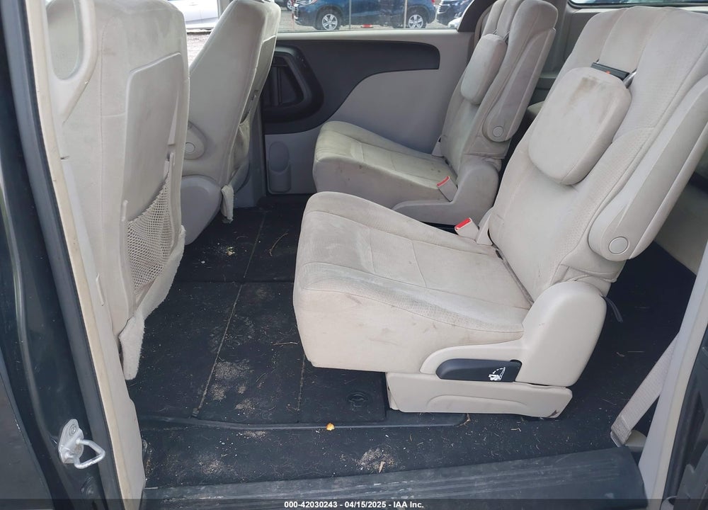 2011 CHRYSLER TOWN & COUNTRY TOURING VIN: 2A4RR5DG1BR801721