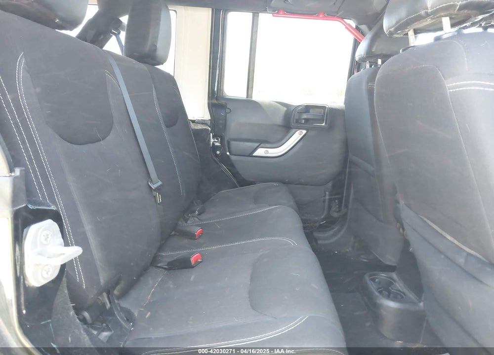 2014 JEEP WRANGLER UNLIMITED VIN: 1C4BJWEGXEL317725