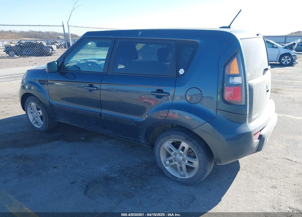 2011 KIA SOUL VIN: KNDJT2A25B7228156