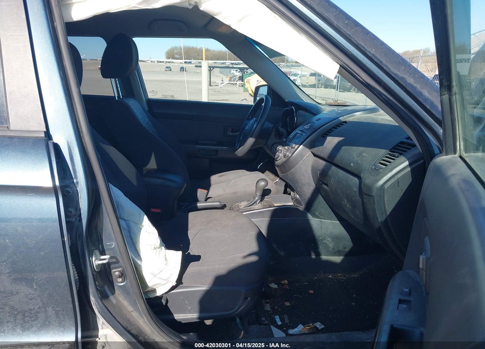 2011 KIA SOUL VIN: KNDJT2A25B7228156