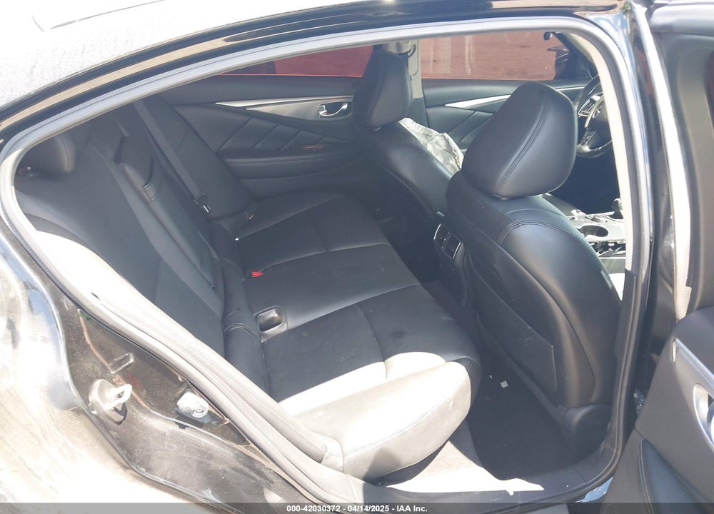 2015 INFINITI Q50 VIN: JN1BV7AP2FM348854