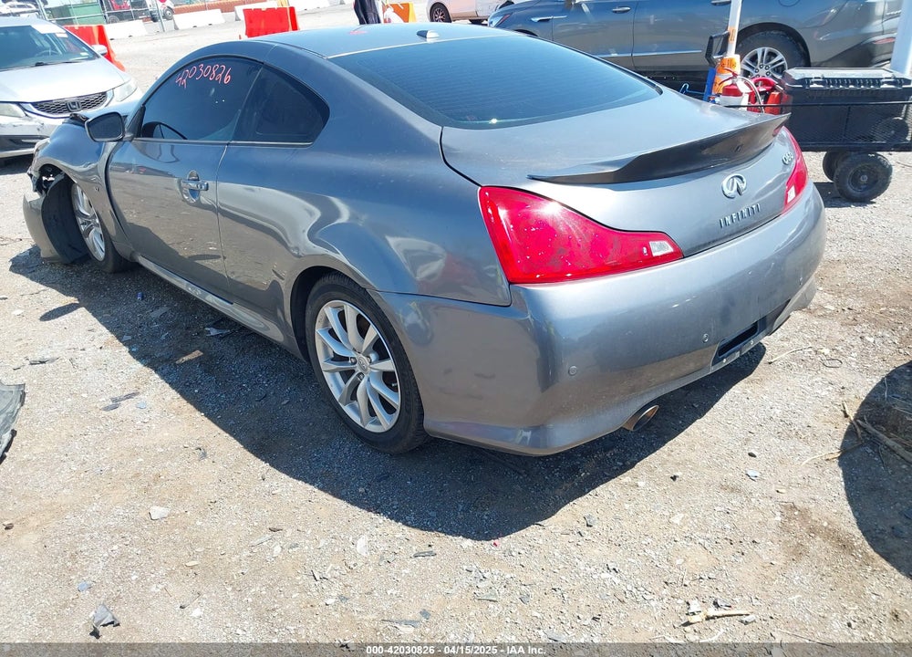 2014 INFINITI Q60 VIN: JN1CV6EK1EM111137