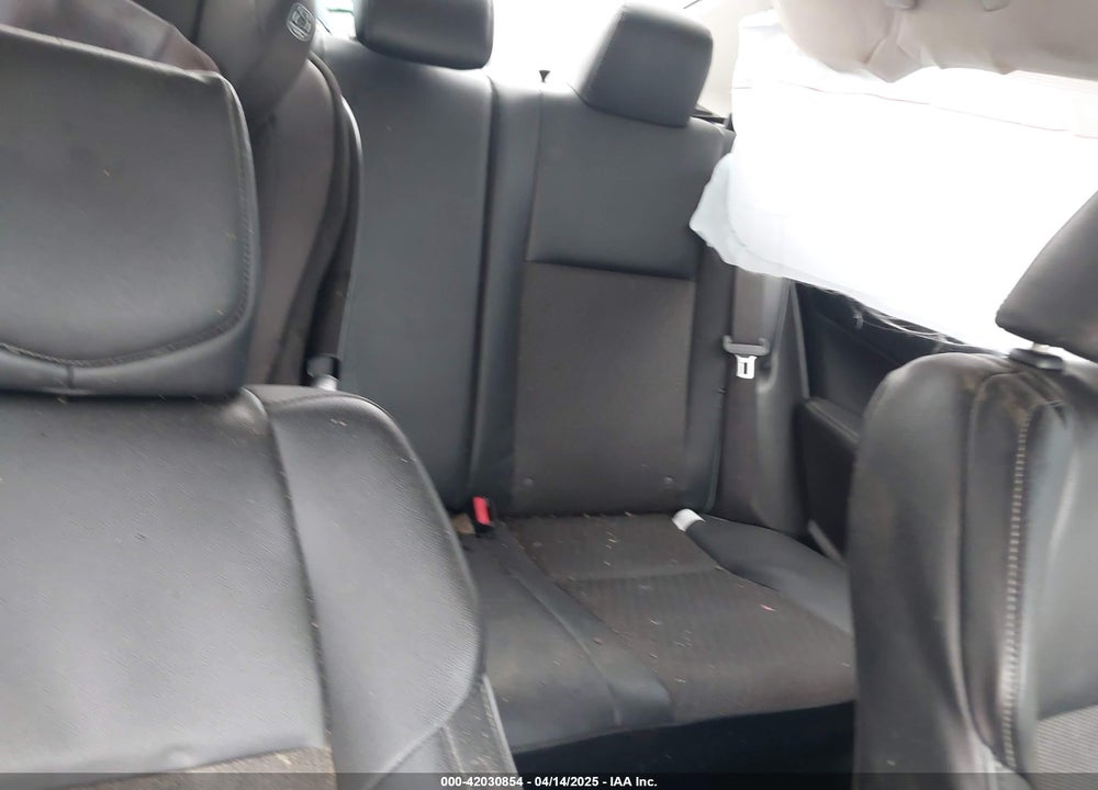2014 TOYOTA COROLLA VIN: 5YFBURHE1EP003083