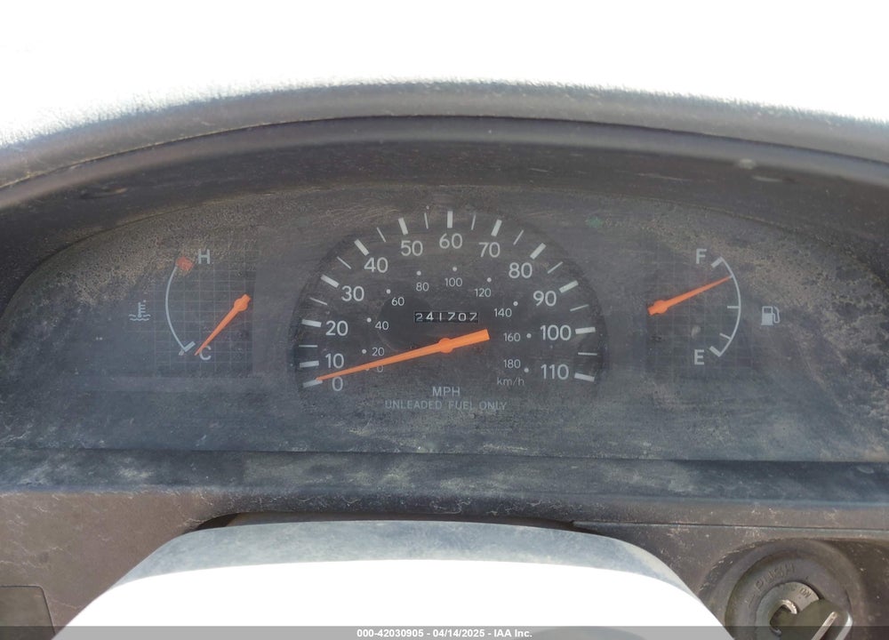 1995 TOYOTA TACOMA VIN: 4TAUN41B5SZ002721