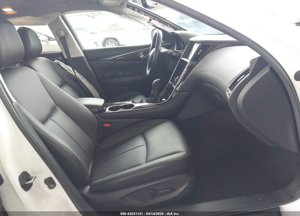 2018 INFINITI Q50 3.0T LUXE VIN: JN1EV7AP9JM354656
