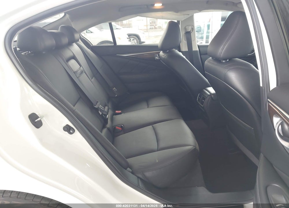 2018 INFINITI Q50 3.0T LUXE VIN: JN1EV7AP9JM354656