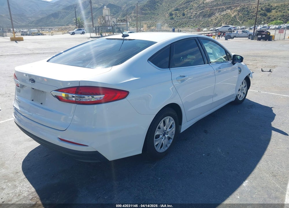2019 FORD FUSION VIN: 3FA6P0G77KR218129