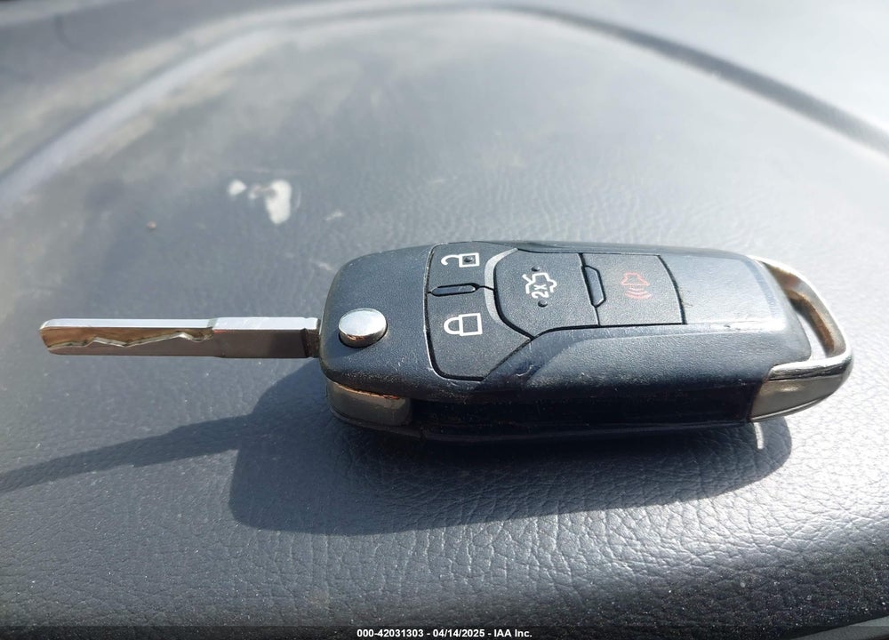 2013 FORD FUSION SE VIN: 3FA6P0HR7DR230087