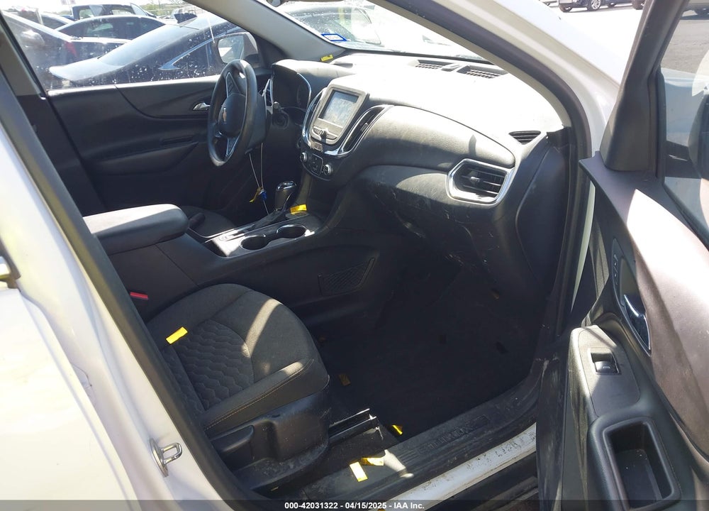 2018 CHEVROLET EQUINOX LT VIN: 2GNAXKEXXJ6267227