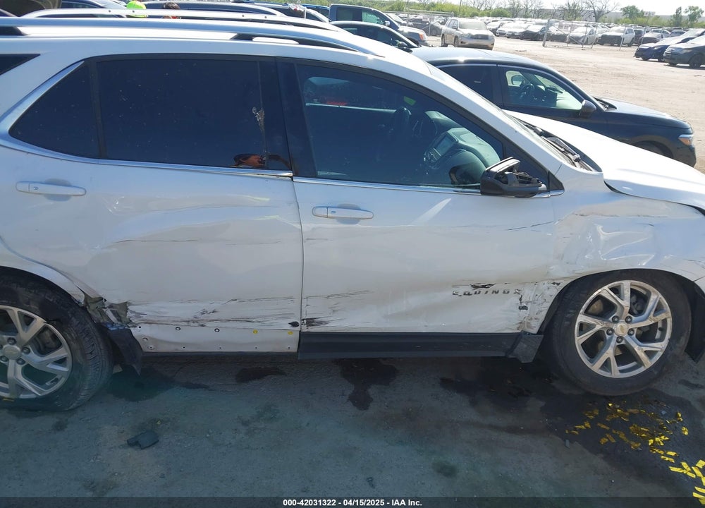 2018 CHEVROLET EQUINOX LT VIN: 2GNAXKEXXJ6267227