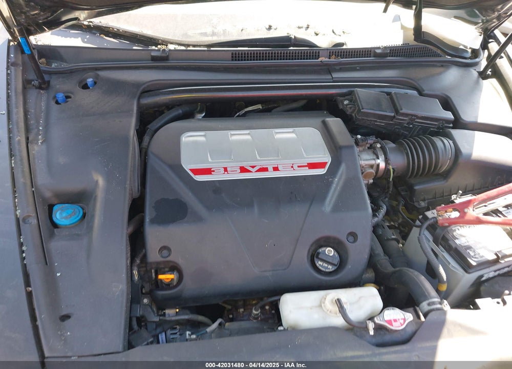 2008 ACURA TL TYPE S VIN: 19UUA76508A000064