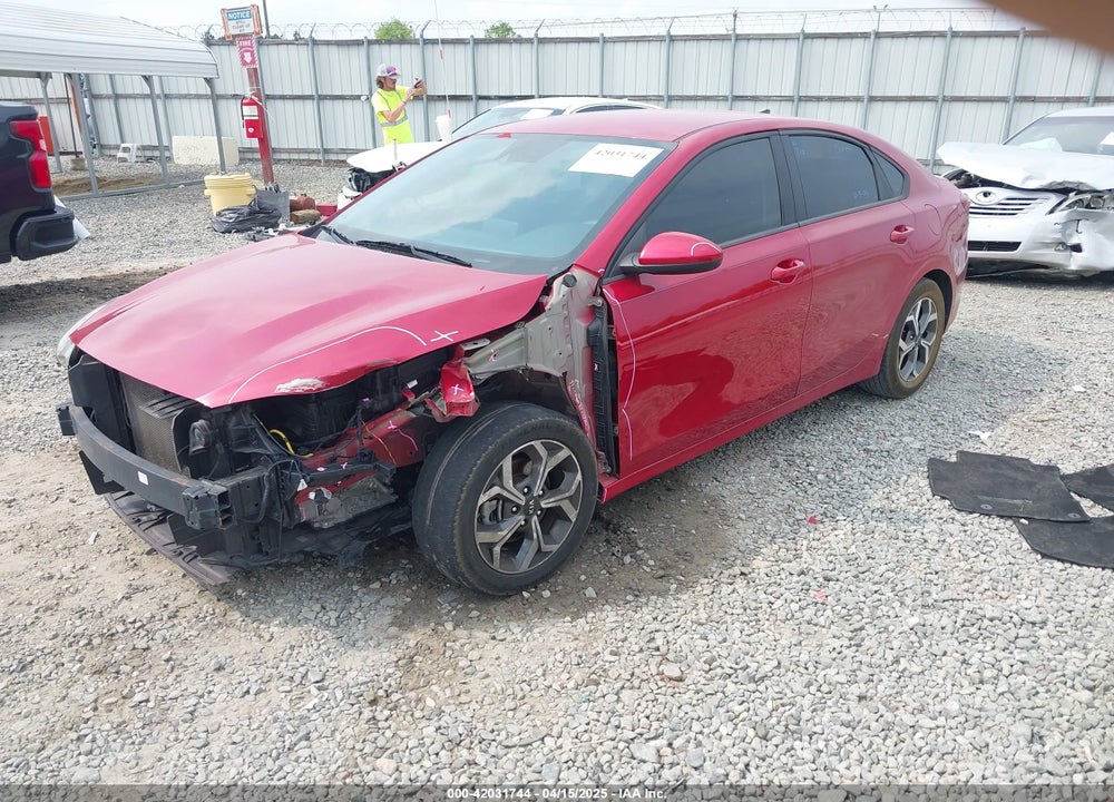 2021 KIA FORTE VIN: 3KPF24AD2ME361269