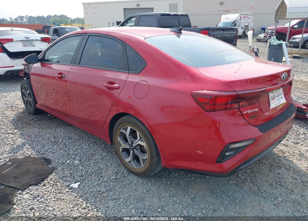 2021 KIA FORTE VIN: 3KPF24AD2ME361269