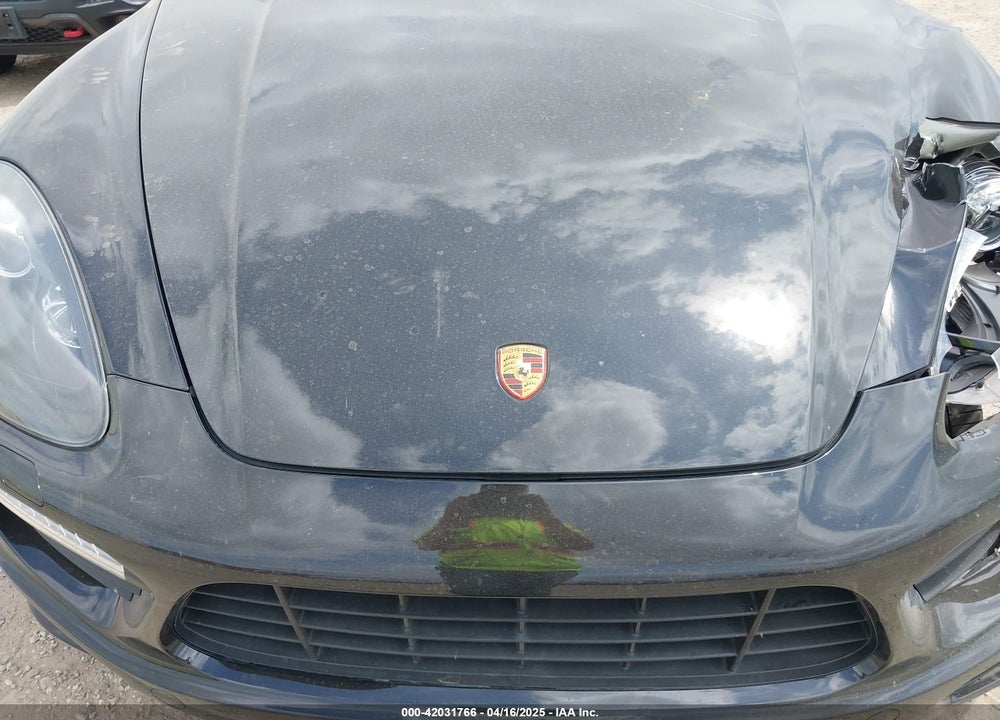 2014 PORSCHE CAYENNE GTS VIN: WP1AD2A25ELA71350