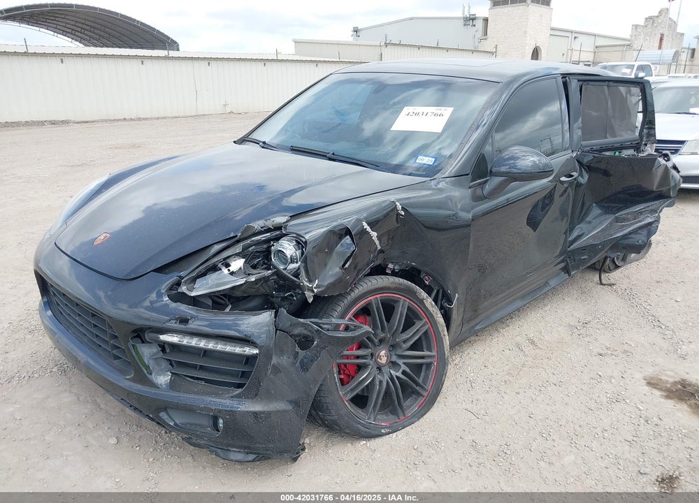 2014 PORSCHE CAYENNE GTS VIN: WP1AD2A25ELA71350