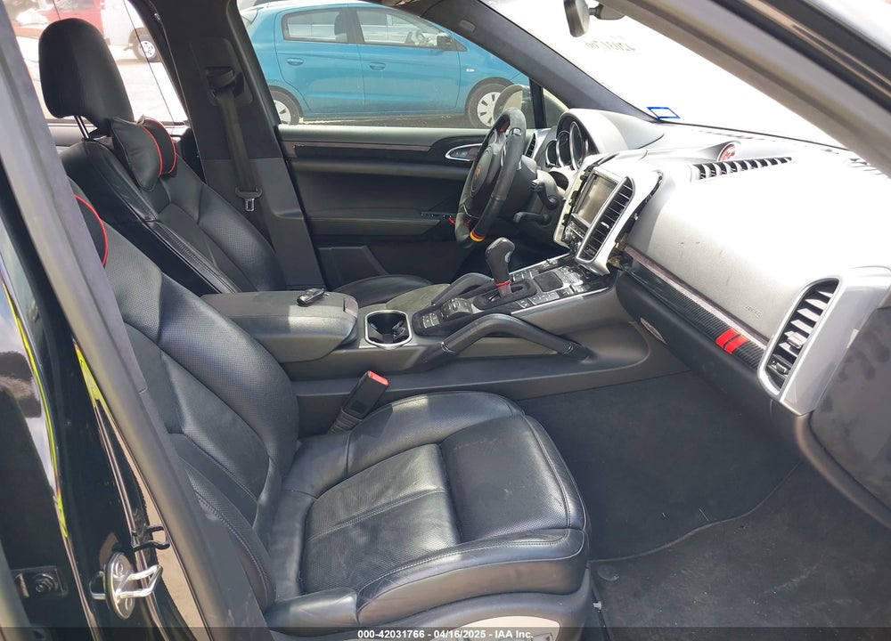 2014 PORSCHE CAYENNE GTS VIN: WP1AD2A25ELA71350