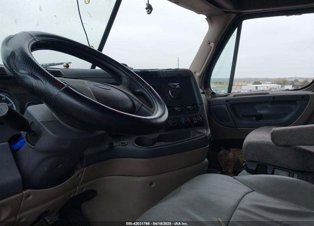 2016 FREIGHTLINER CASCADIA 125 VIN: 3AKJGLDR6GSGW7691