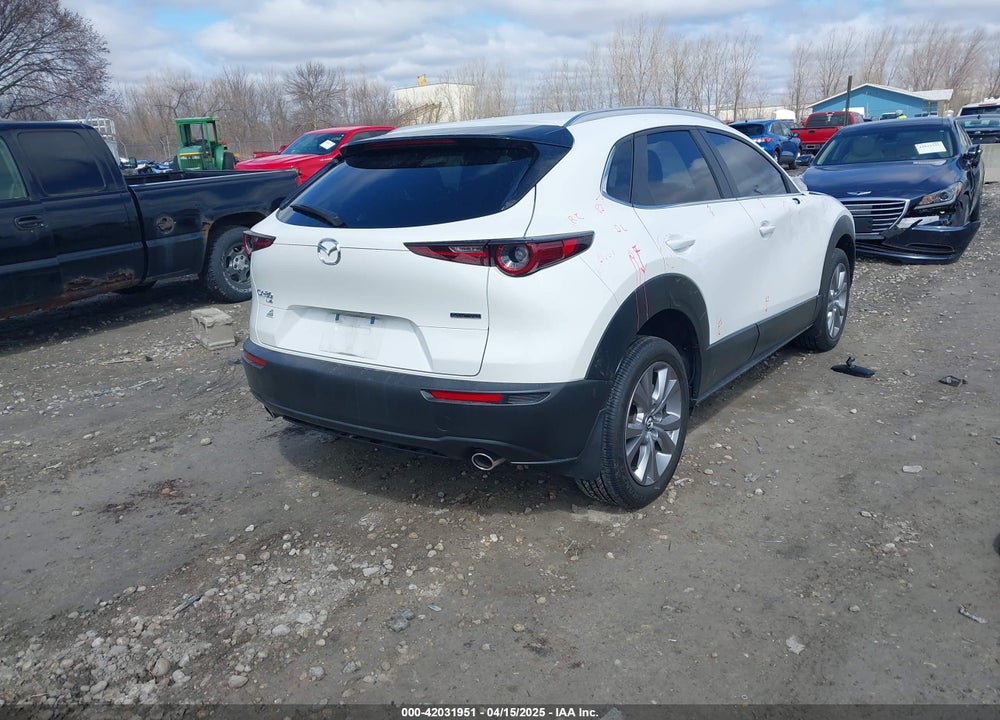 2023 MAZDA CX-30 2.5 S SELECT VIN: 3MVDMBBM8PM581691