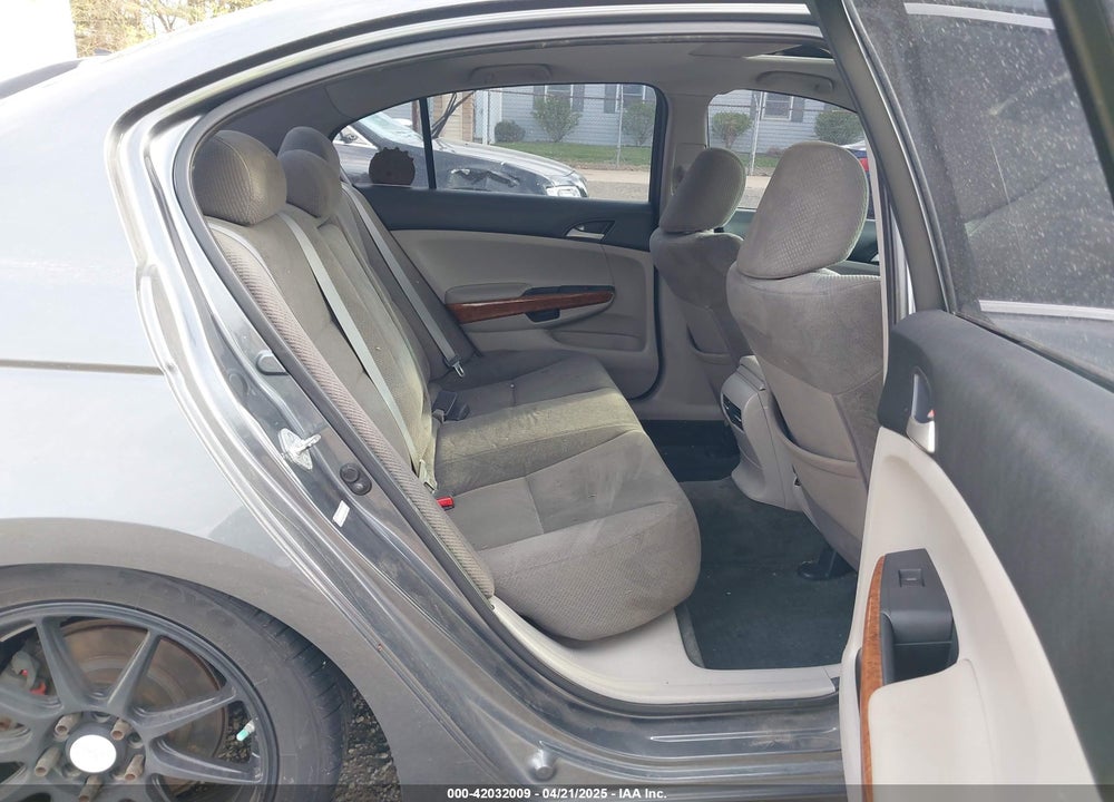 2012 HONDA ACCORD VIN: 1HGCP2F7XCA068413