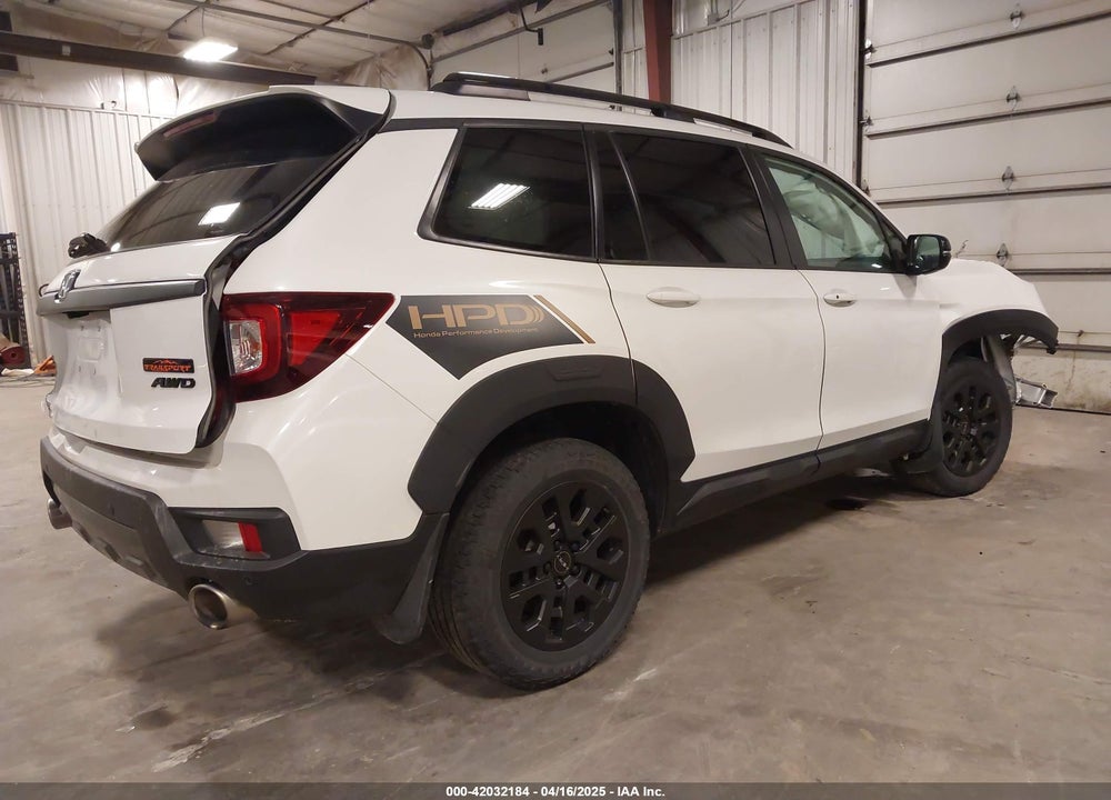 2022 HONDA PASSPORT VIN: 5FNYF8H6XNB019074