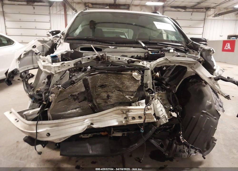 2022 HONDA PASSPORT VIN: 5FNYF8H6XNB019074