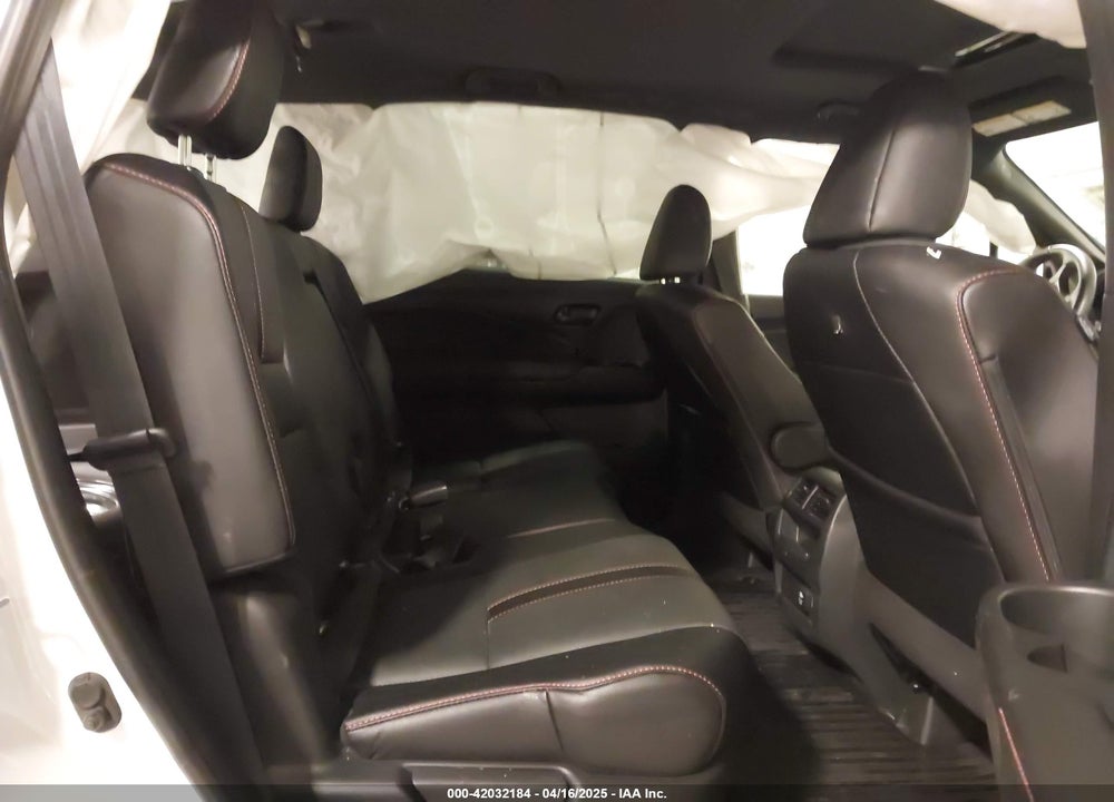 2022 HONDA PASSPORT VIN: 5FNYF8H6XNB019074