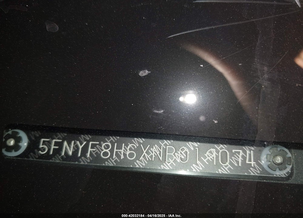 2022 HONDA PASSPORT VIN: 5FNYF8H6XNB019074