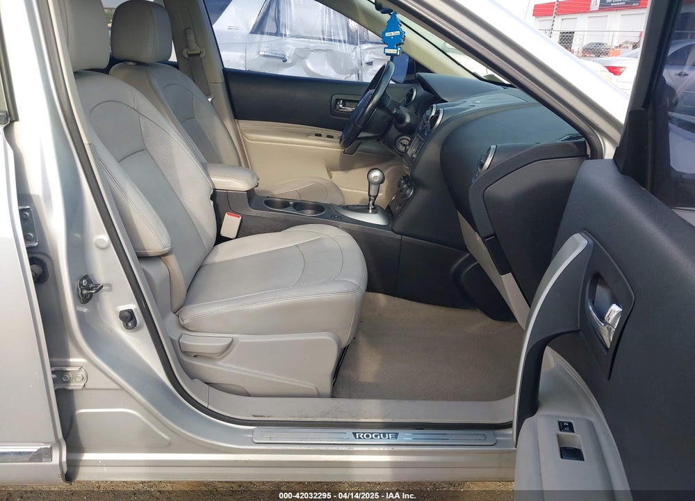 2013 NISSAN ROGUE VIN: JN8AS5MT6DW005369