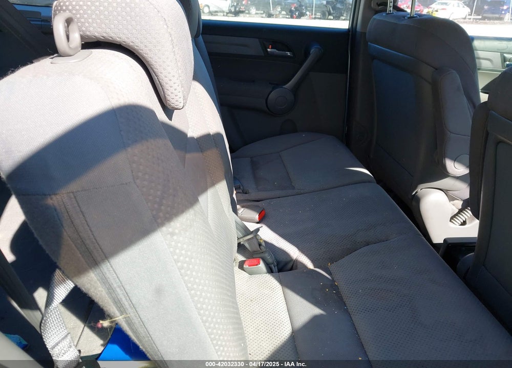 2008 HONDA CR-V LX VIN: JHLRE38398C042513