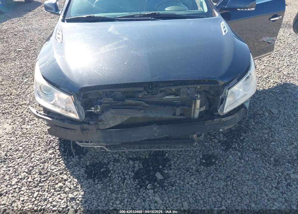 2010 BUICK LACROSSE CXS VIN: 1G4GE5GV0AF250654