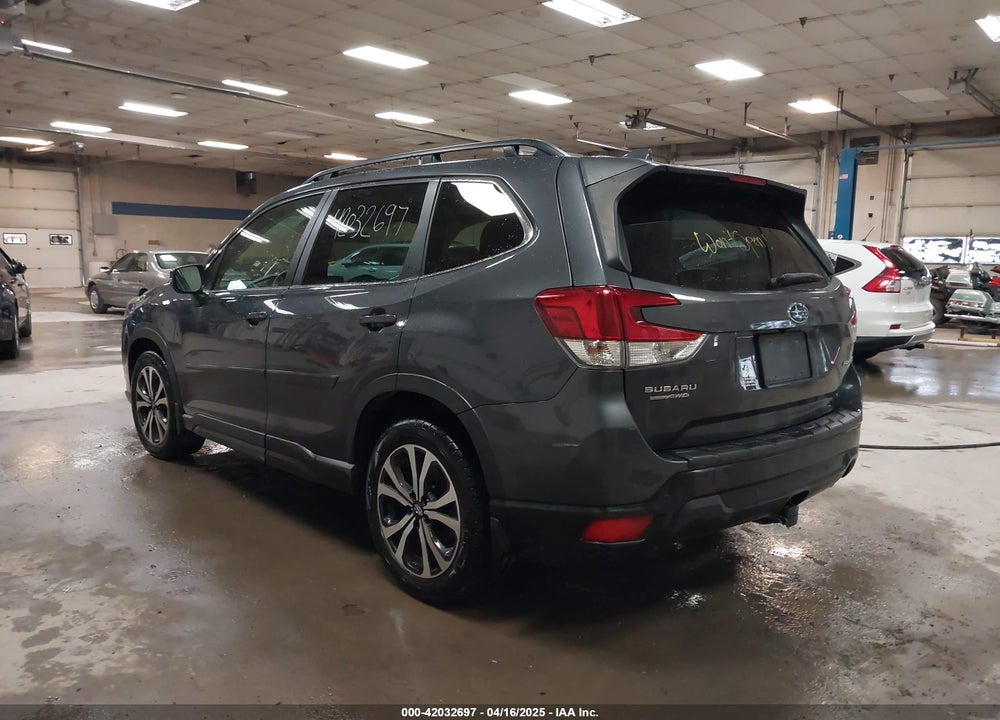 2023 SUBARU FORESTER VIN: JF2SKAPCXPH462037