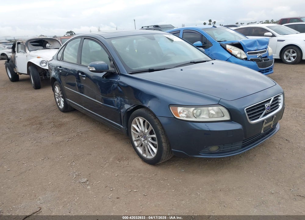 2009 VOLVO S40 2.4I VIN: YV1MS382292445158