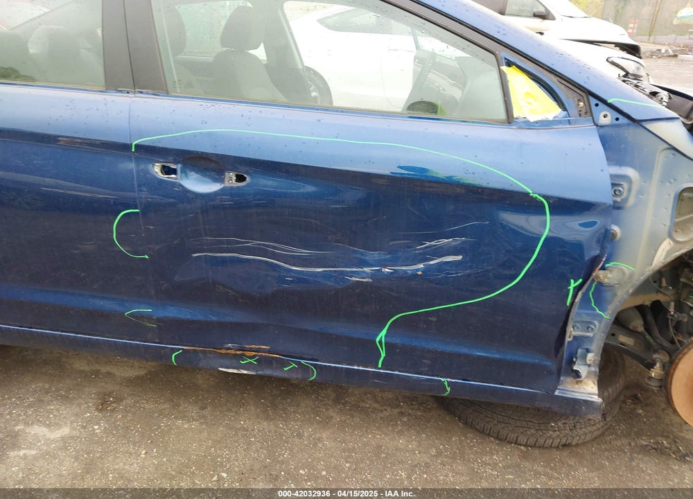 2020 HYUNDAI ELANTRA VIN: 5NPD84LFXLH509814