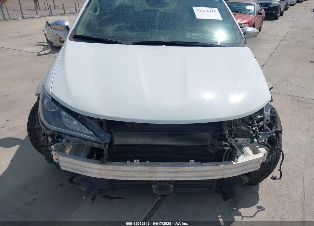 2017 CHRYSLER PACIFICA LIMITED VIN: 2C4RC1GG6HR704048