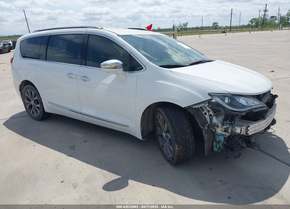 2017 CHRYSLER PACIFICA LIMITED VIN: 2C4RC1GG6HR704048