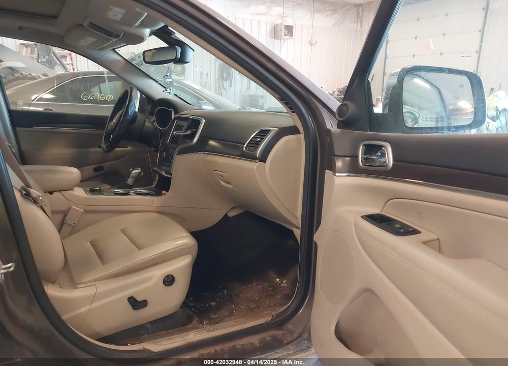 2018 JEEP GRAND CHEROKEE VIN: 1C4RJFBG9JC268479