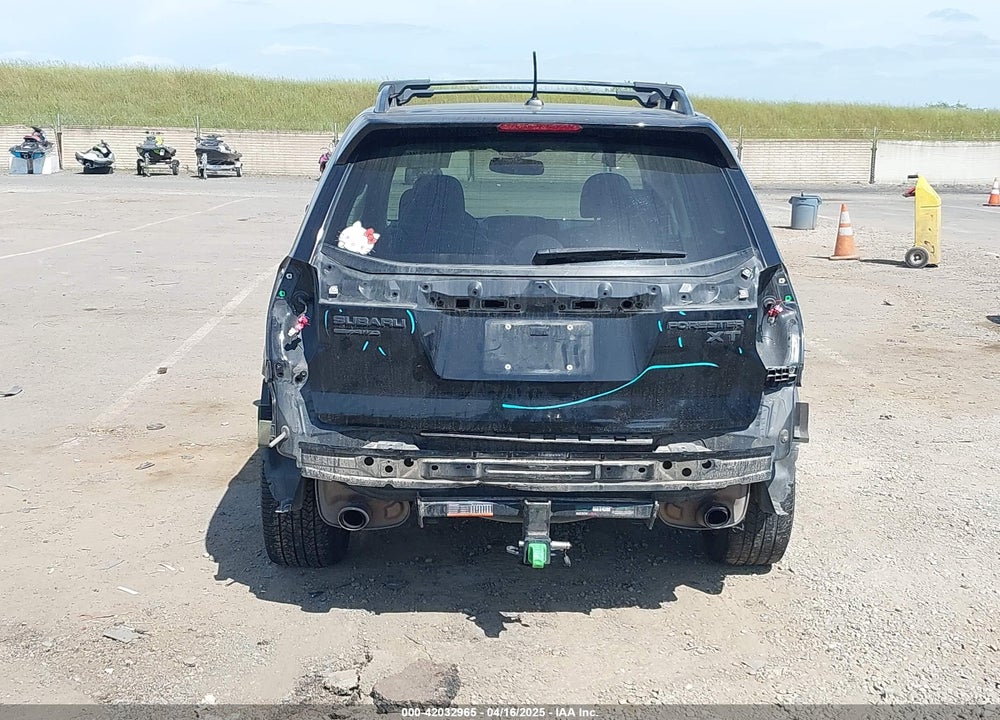 2015 SUBARU FORESTER VIN: JF2SJGUC5FH822632