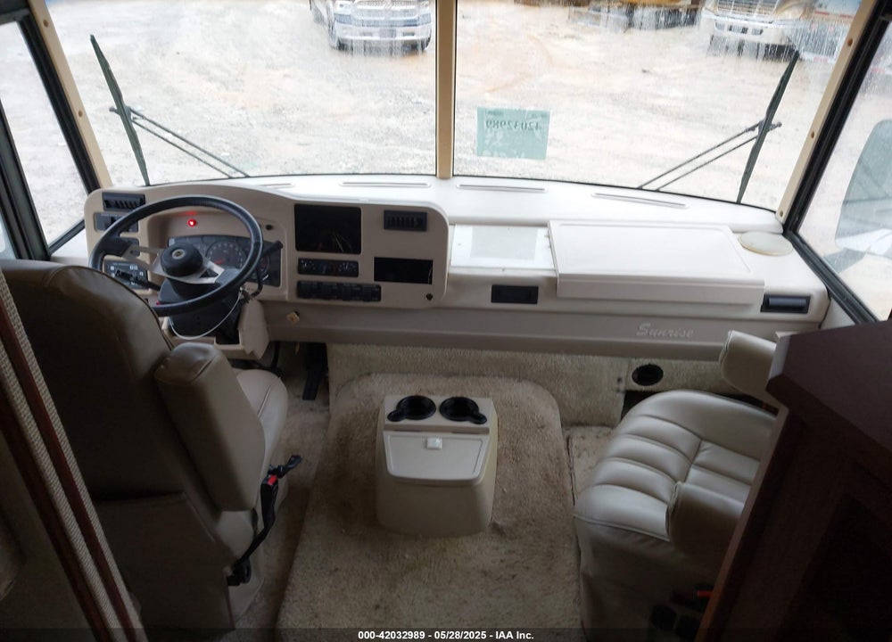 2005 WORKHORSE CUSTOM CHASSIS MOTORHOME CHASSIS VIN: 5B4MPA7G853397572