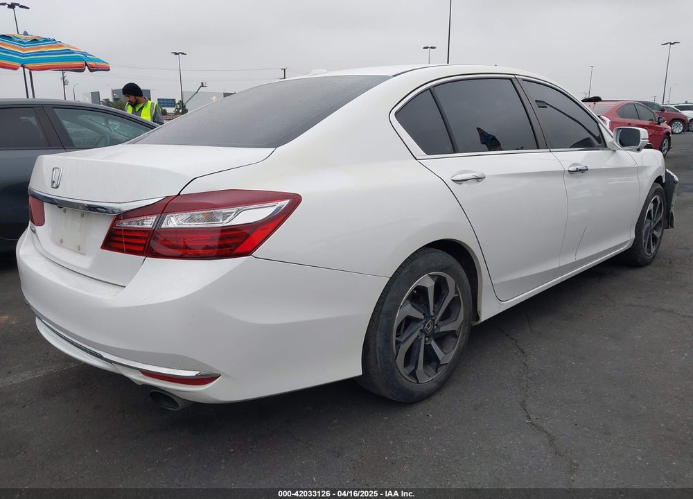 2016 HONDA ACCORD EX-L VIN: 1HGCR2F88GA005268