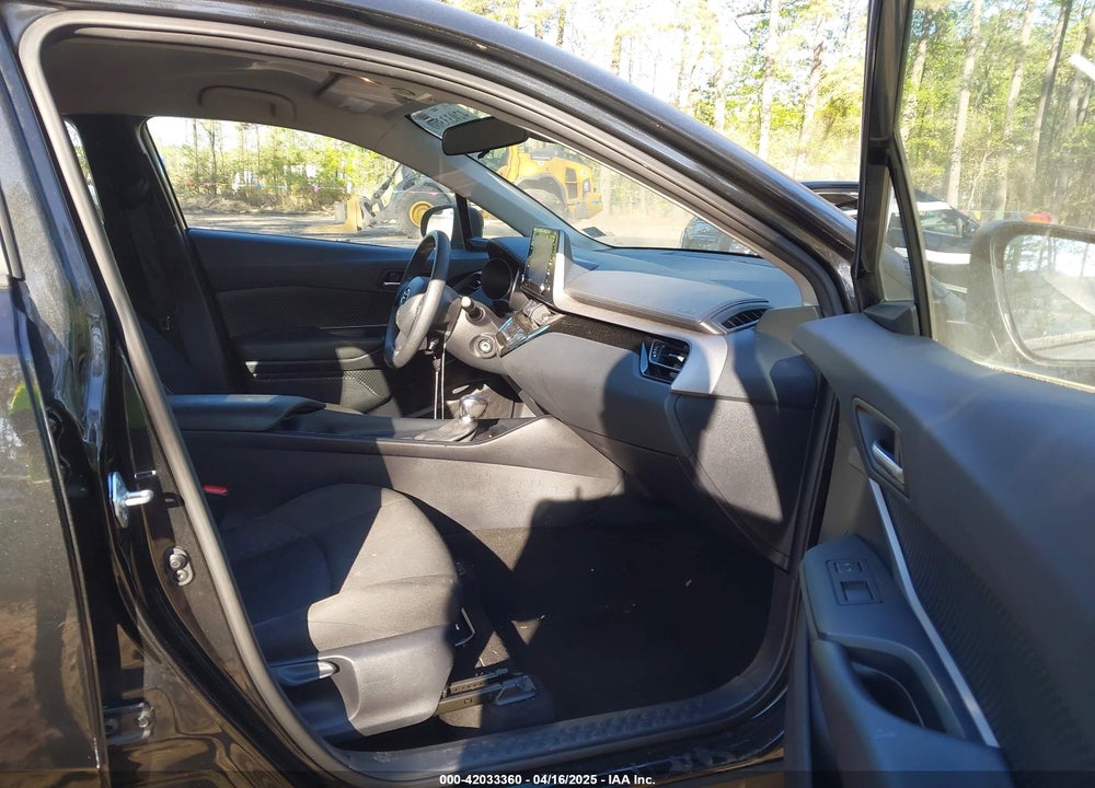 2021 TOYOTA C-HR LE VIN: NMTKHMBXXMR118965
