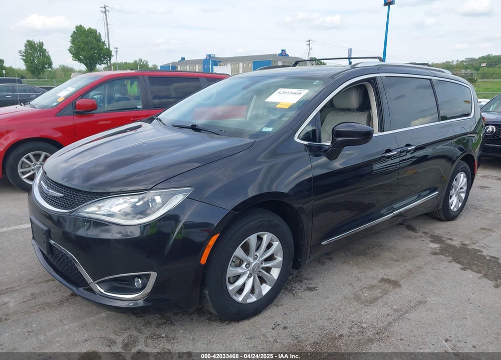 2019 CHRYSLER PACIFICA VIN: 2C4RC1BG3KR597314