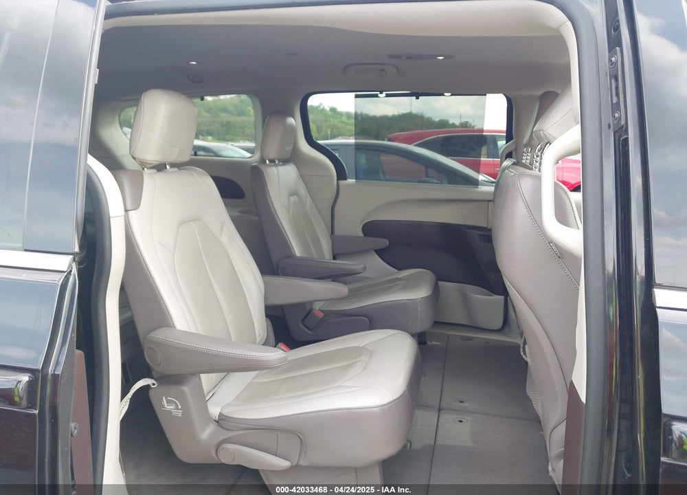 2019 CHRYSLER PACIFICA VIN: 2C4RC1BG3KR597314