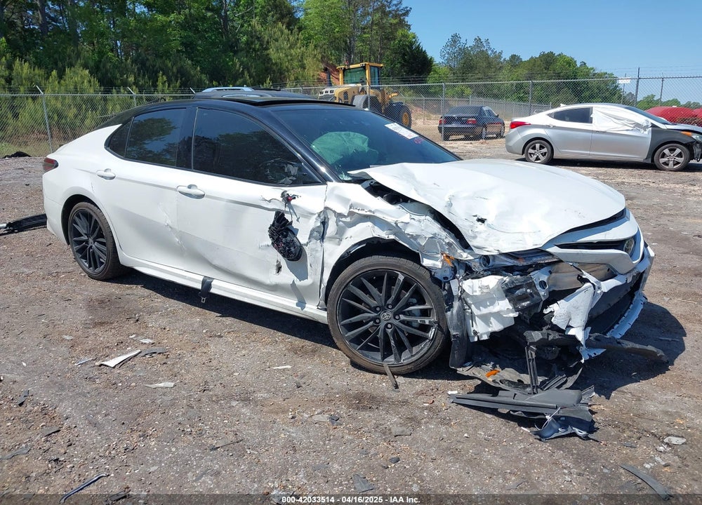 2022 TOYOTA CAMRY XSE VIN: 4T1K61AKXNU073823