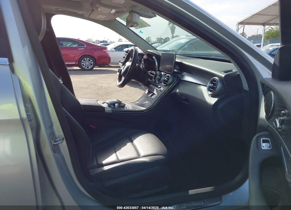 2016 MERCEDES-BENZ C 300 VIN: 55SWF4JBXGU174278