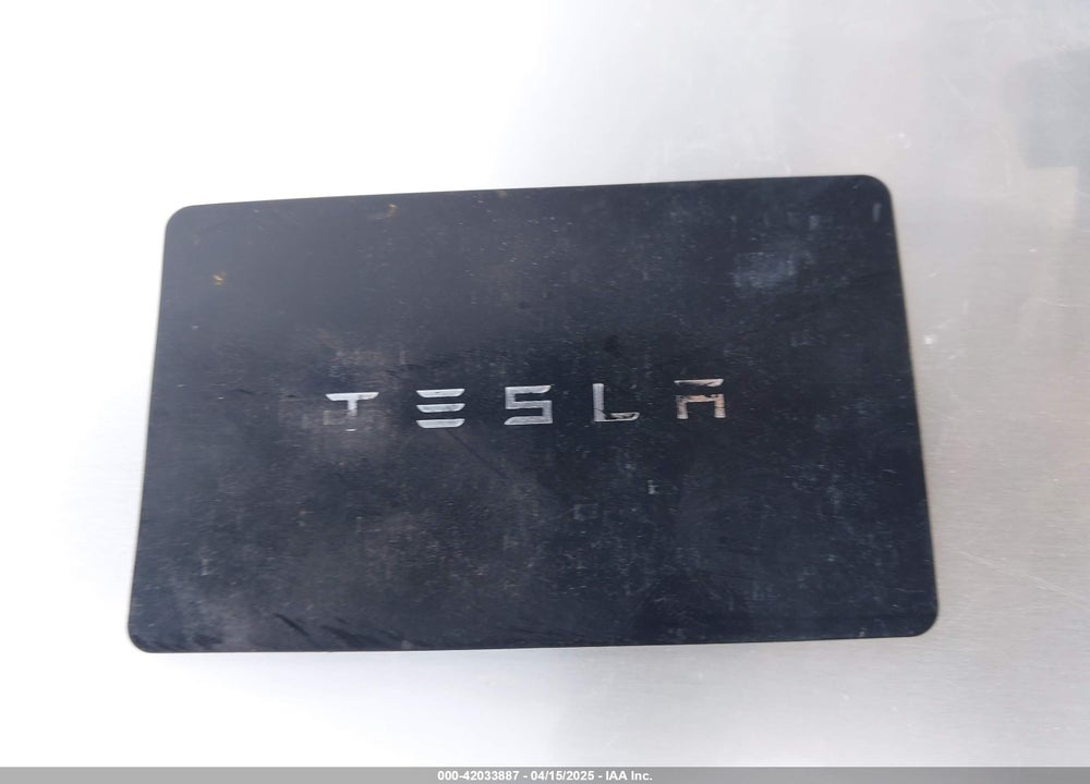 2021 TESLA MODEL 3 STANDARD RANGE PLUS REAR-WHEEL DRIVE VIN: 5YJ3E1EA7MF937392