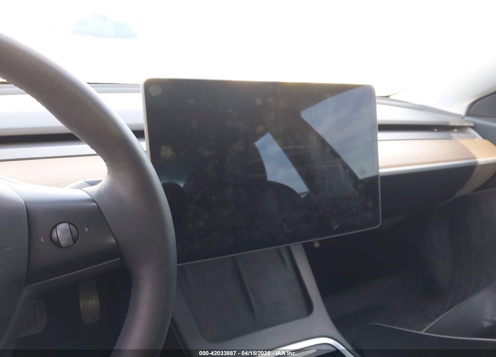 2021 TESLA MODEL 3 STANDARD RANGE PLUS REAR-WHEEL DRIVE VIN: 5YJ3E1EA7MF937392