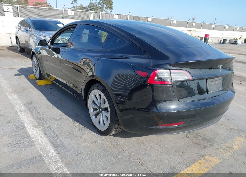 2021 TESLA MODEL 3 STANDARD RANGE PLUS REAR-WHEEL DRIVE VIN: 5YJ3E1EA7MF937392