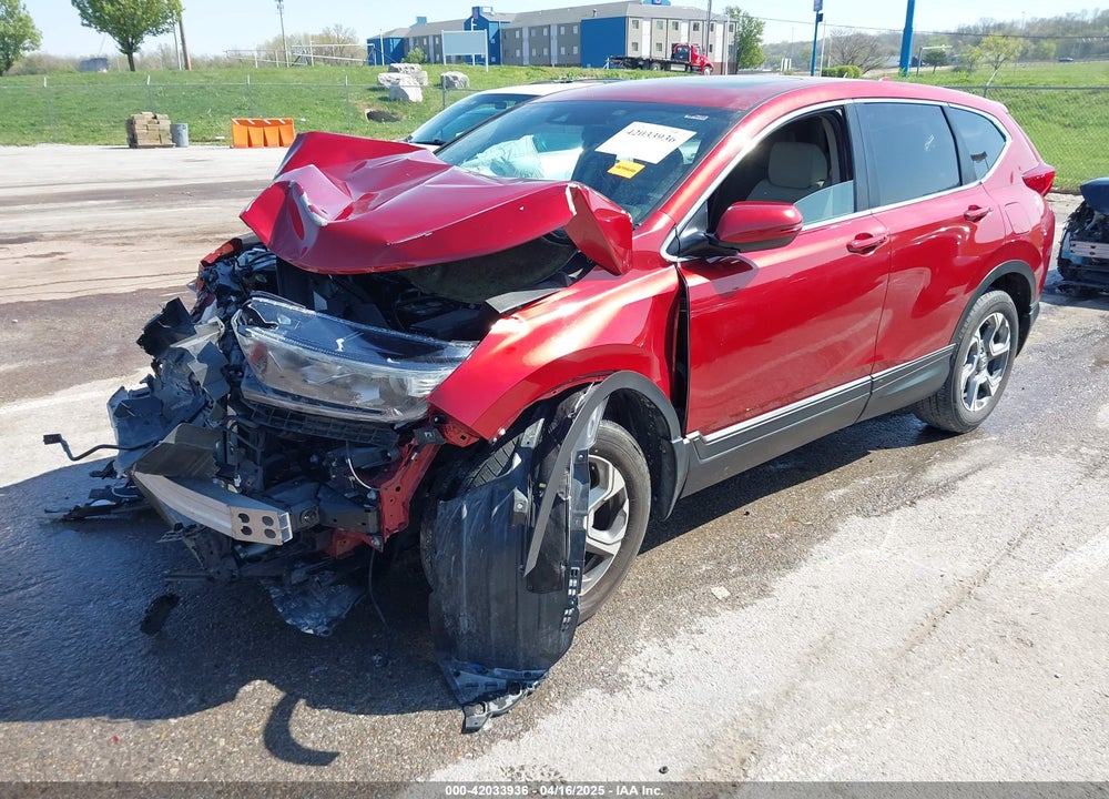 2018 HONDA CR-V VIN: 2HKRW2H51JH661056